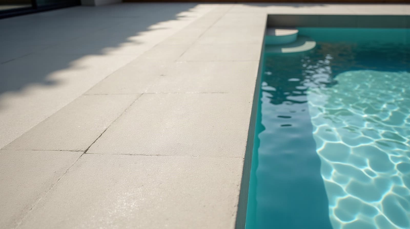 Béton ciré extérieur et terrasse à Nancy